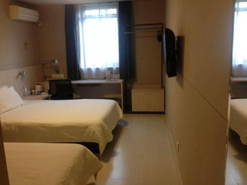 Jinjiang Inn Shanghai Maotai Road Bagian luar foto
